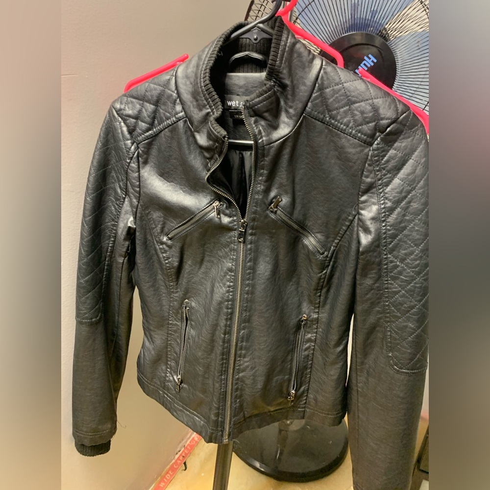Women’s Jacket